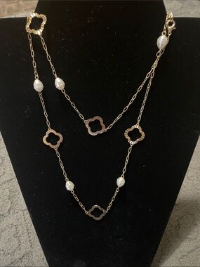 Laser Cut Clover and Pearl Station Necklace.